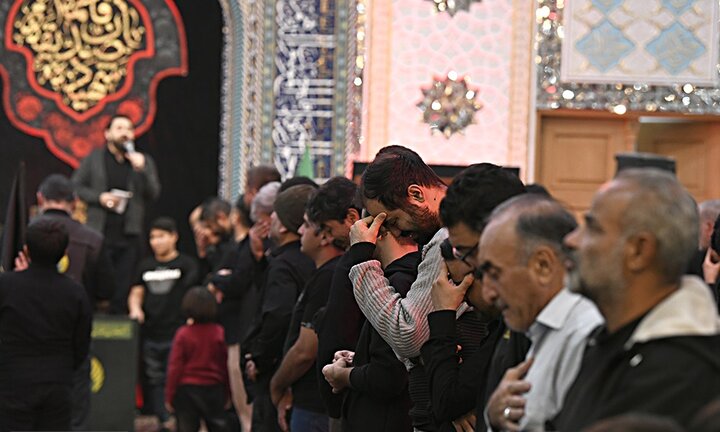 تصاویر/ مراسم سوگواری شام شهادت حضرت زهرا(س) در حرم حضرت عبدالعظیم(ع)