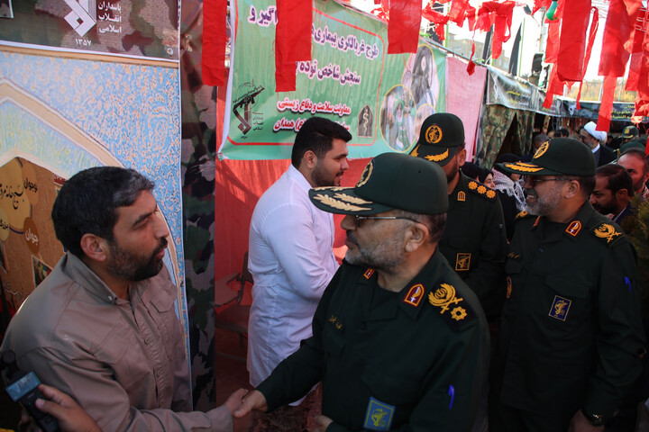 تصااویر / نمایشگاه «اسوه بصیر» در همدان افتتاح شد