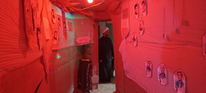 تصاویر/ نمایشگاه یاس کبود در مدرسه علمیه خواهران کنگان