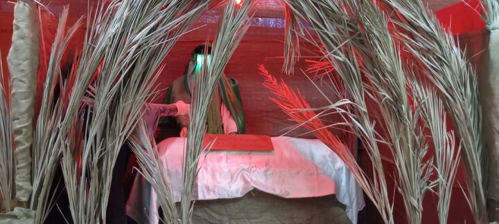 تصاویر/ نمایشگاه یاس کبود در مدرسه علمیه خواهران کنگان