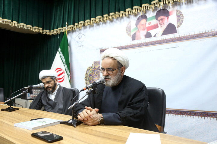 تصاویر/ آیین رونمایی از کتاب «اولویت‌های پژوهشی مطالعات اجتماعی اسلامی»