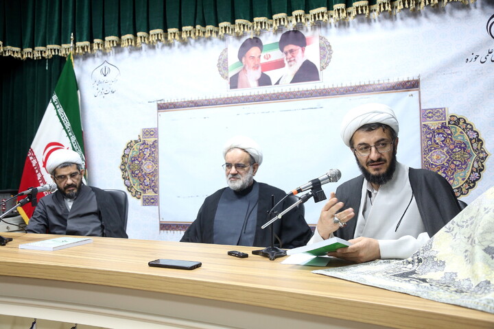 تصاویر/ آیین رونمایی از کتاب «اولویت‌های پژوهشی مطالعات اجتماعی اسلامی»