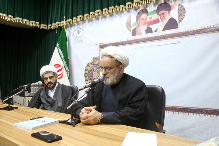 تصاویر/ آیین رونمایی از کتاب «اولویت‌های پژوهشی مطالعات اجتماعی اسلامی»