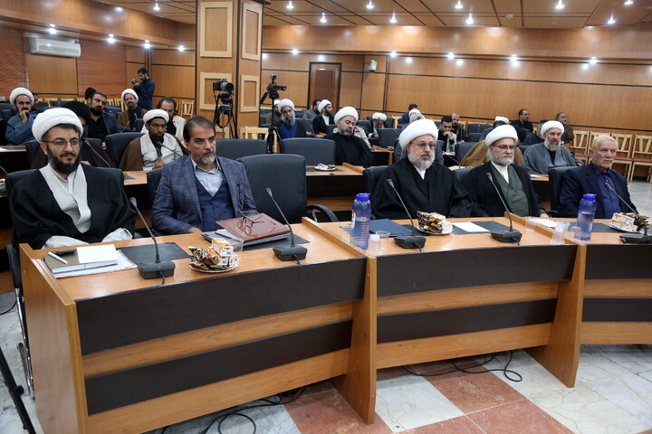 تصاویر/ نشست تخصصی دیدگاه‌ها و اندیشه‌های مشترک پیرامون تراث بصره