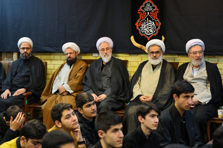 تصاویر/ سومین روز مراسم عزاداری در دفتر نماینده ولی فقیه در آذربایجان شرقی