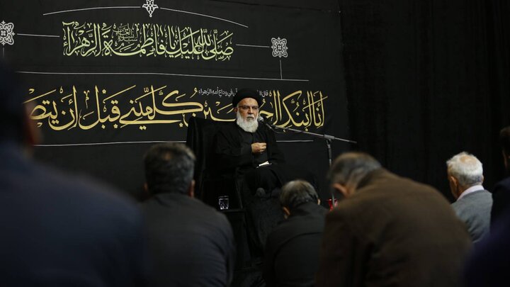 تصاویر/ سوگواری فاطمی در حسینیه آیت الله حقشناس