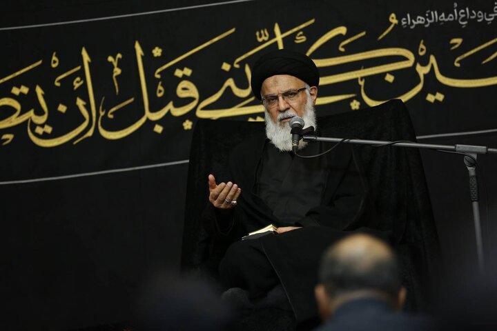 تصاویر/ سوگواری فاطمی در حسینیه آیت الله حقشناس