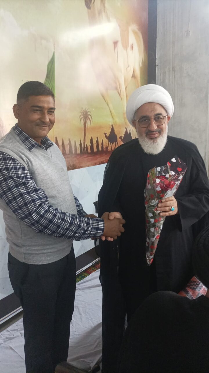 کتاب"تاریخِ پھندیڑی سادات" کی شاندار رسمِ اجراء