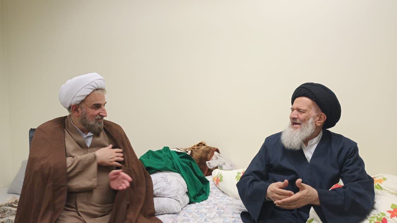 عیادت نماینده آیت الله اعرافی از آیت الله مددی