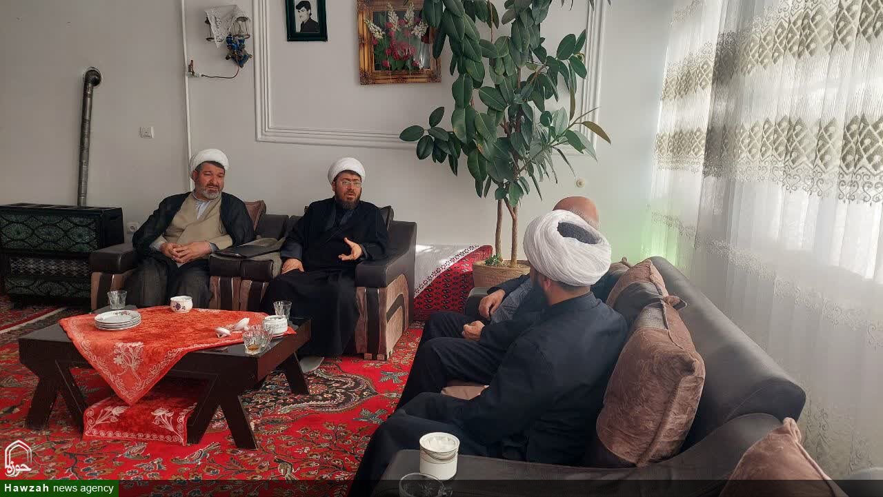 دیدار مدیرکل خدمات حوزه‌ علمیه زنجان با روحانیون ابهر و خرمدره
