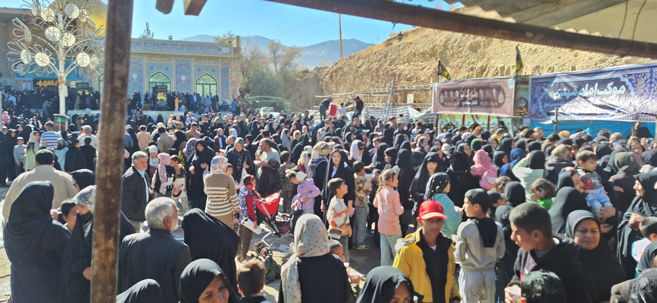 جلوه های ناب خدمت و همدلی در مسیر یازده کیلومتری؛