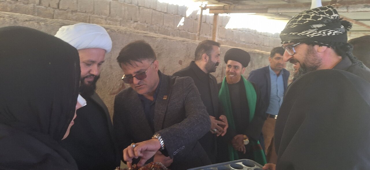 جلوه های ناب خدمت و همدلی در مسیر یازده کیلومتری؛