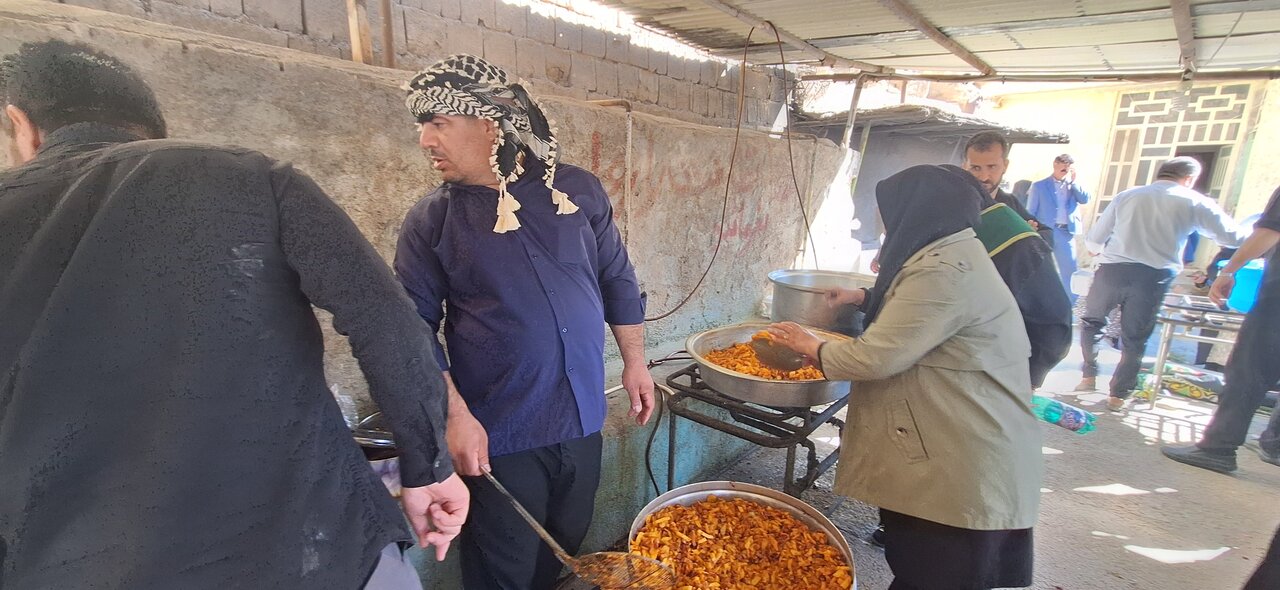 جلوه های ناب خدمت و همدلی در مسیر یازده کیلومتری؛