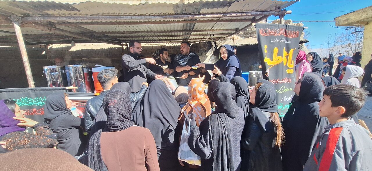 جلوه های ناب خدمت و همدلی در مسیر یازده کیلومتری؛