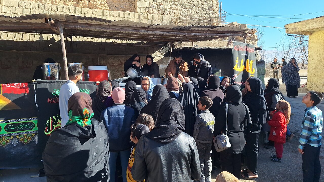 جلوه های ناب خدمت و همدلی در مسیر یازده کیلومتری؛