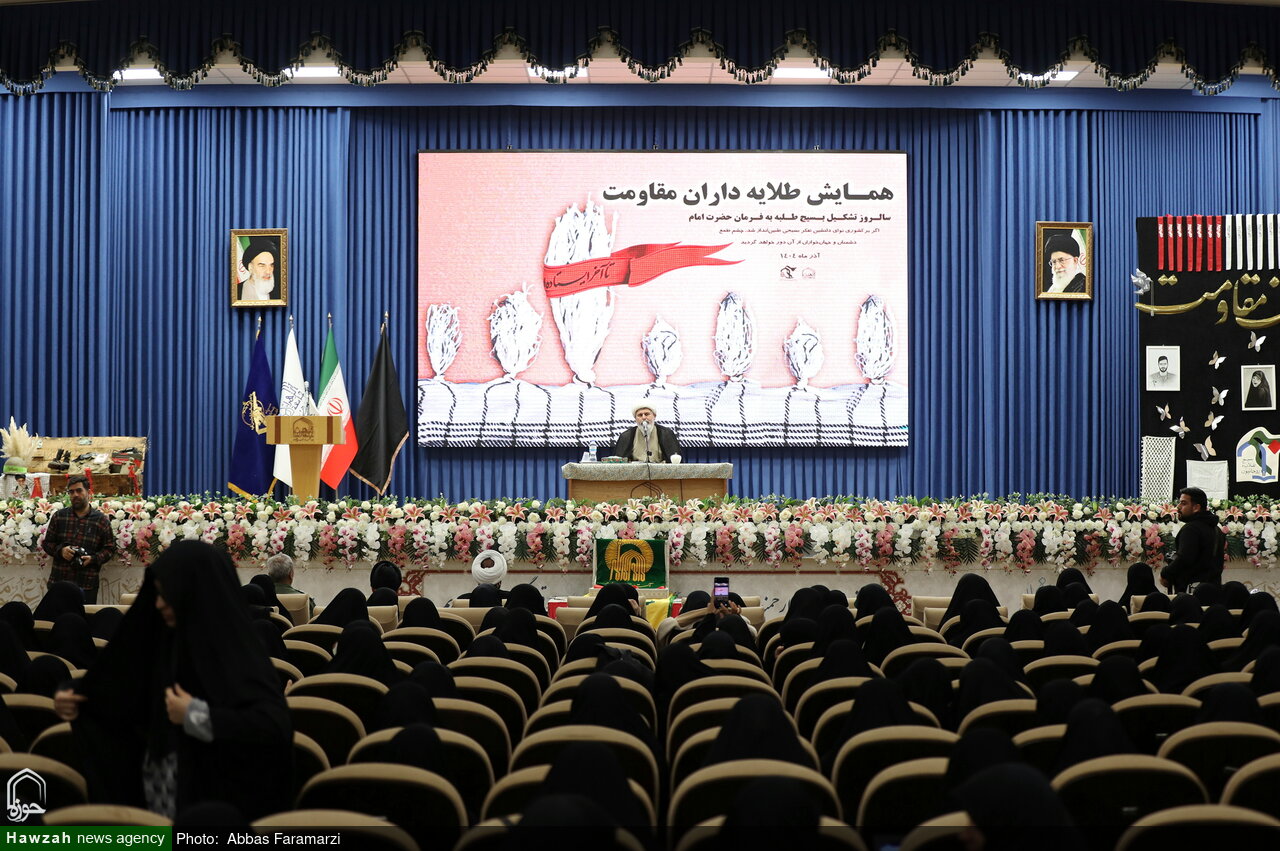 بی‌حجابی و برهنگی پروژه سازمان سیا برای زنان ایرانی است / ایرانیان با منطق اسلام را پذیرفتند