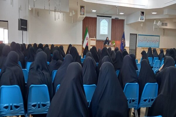 کتاب، حامل حکمت در عصر هوش مصنوعی و فناوری است+عکس