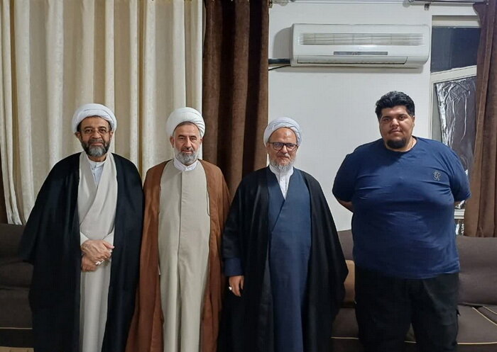 دیدار نمایندگان آیت‌الله اعرافی با استاد پیشکسوت حوزه علمیه فارس