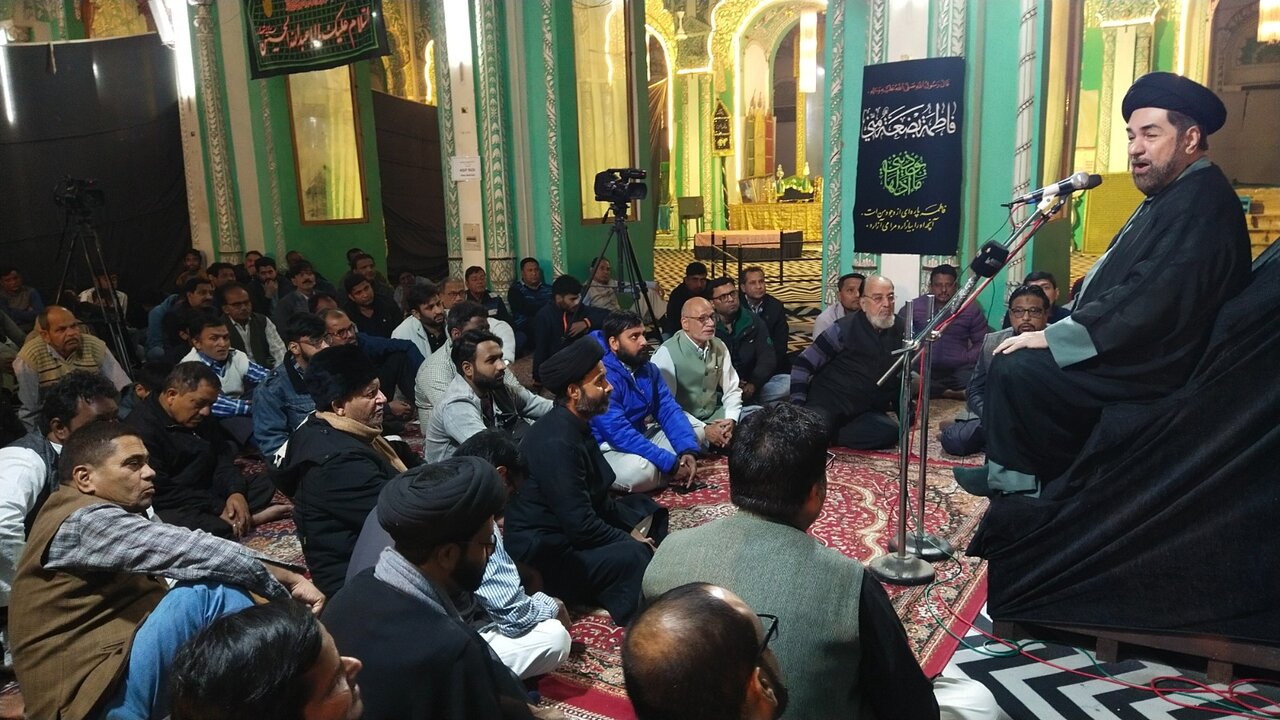 کوثر سے مراد، حضرت فاطمہؑ اور ان کی آل پاک ہے: مولانا کلب جواد نقوی