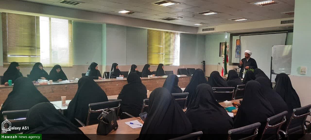 دوره تخصصی روش‌های بازشناسی و بازیابی هویت دختران در البرز برگزار شد