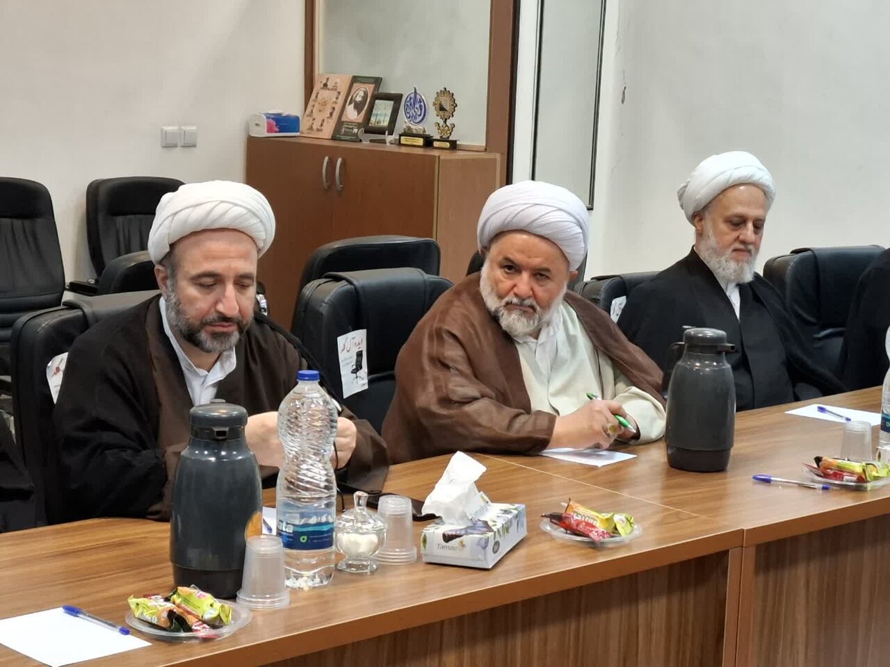 تبیین ملاکهای رتبهبندی مدارس علمیه در نشست مدیران حوزه علمیه گیلان+عکس