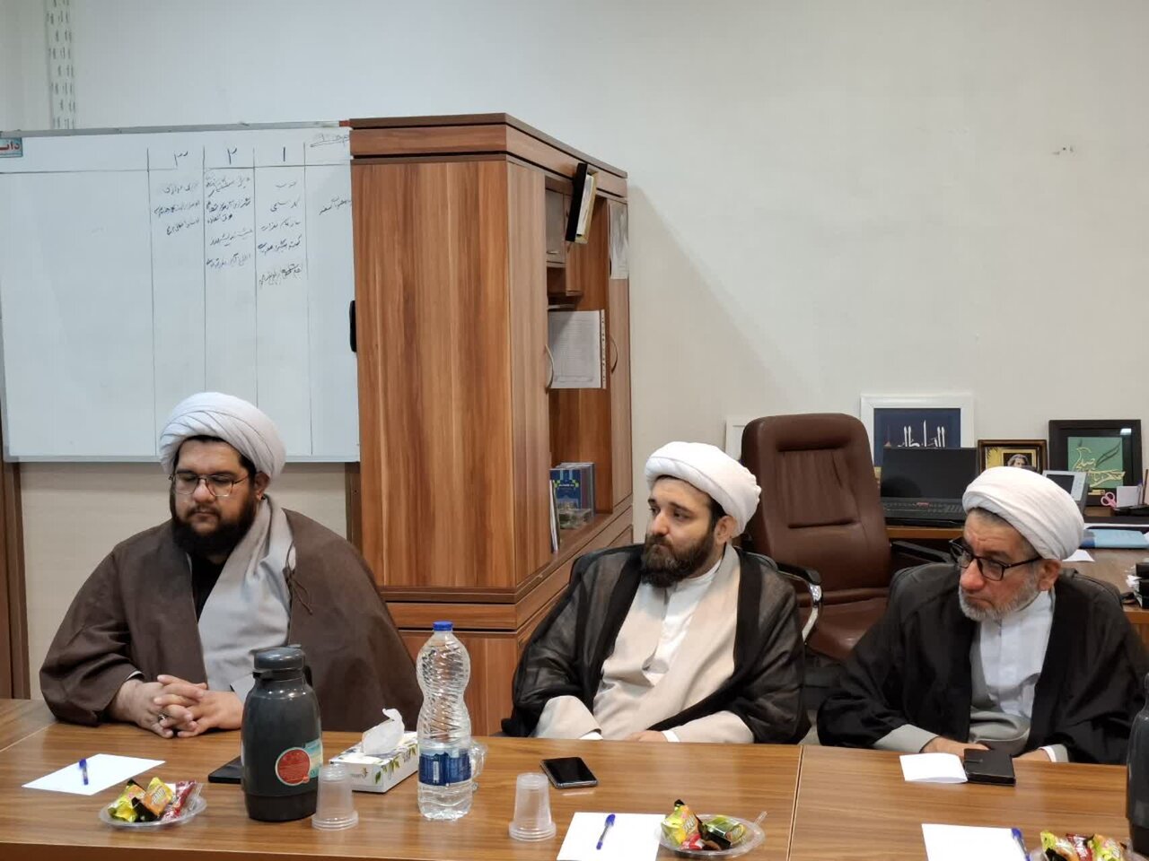 تبیین ملاکهای رتبهبندی مدارس علمیه در نشست مدیران حوزه علمیه گیلان+عکس