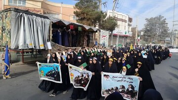 تصاویر/ همایش اقتدار پایگاه‌های بسیج خواهران آران و بیدگل