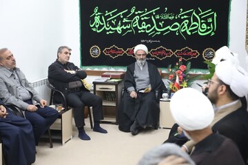 تصاویر/ جلسه قرارگاه راهبری و پشتیبانی مساجد شهرستان شاهرود با حضور نماینده ولی فقیه در استان سمنان