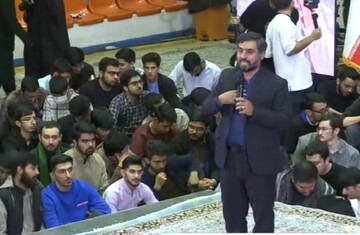 یاد شهدای دانشجو مسیر آینده علمی و فرهنگی کشور را روشن می‌کند