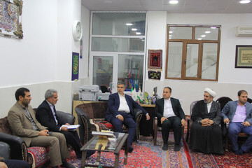 بازدید میدانی استاندار مرکزی از امامزاده محمد عابد(ع)