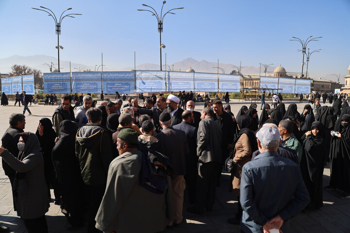 تصاویر / گفت‌وگو چهره به چهره امام جمعه همدان با مردم