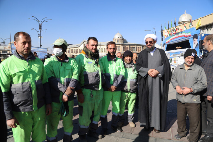 تصاویر / گفت‌وگو چهره به چهره امام جمعه همدان با مردم
