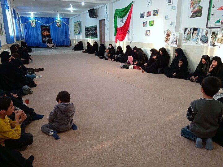 عزاداری ایام شهادت بانوی دو عالم در مدرسه علمیه فاطمه الزهرا(س) خوسف