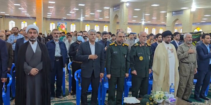 فیلم| حضور اقشار مختلف مردم گناوه در روز بسیج