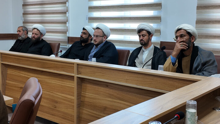 نشست نخبگانی معارف فاطمی