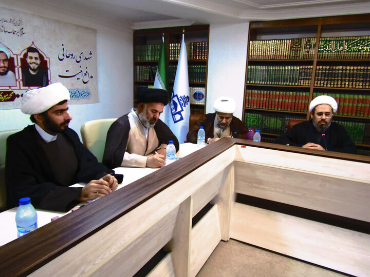 تصاویر/ جلسه بررسی منشور روحانیت بوشهر