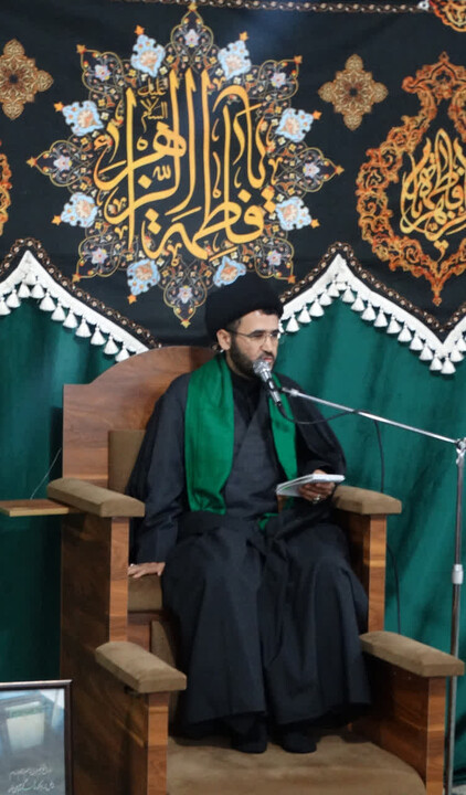 تصاویر / برگزاری مراسم عزاداری ایام شهادت حضرت زهرا(س) در مدرسه علمیه قرآنی علی بن ابیطالب(ع) ملایر