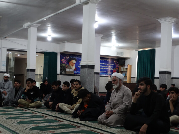 تصاویر / برگزاری مراسم عزاداری ایام شهادت حضرت زهرا(س) در مدرسه علمیه قرآنی علی بن ابیطالب(ع) ملایر
