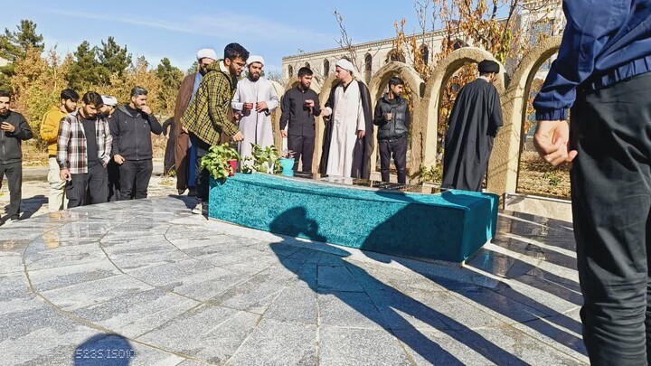 تصاویر / برگزاری مراسم عزاداری ایام شهادت حضرت زهرا(س) در مدرسه علمیه قرآنی علی بن ابیطالب(ع) ملایر