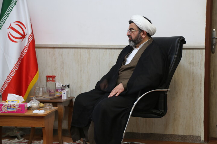 تصاویر/دیدار امام جمعه حمیدیه بت مدیر حوزه علمیه خوزستان