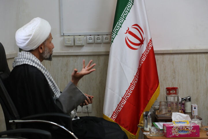 تصاویر/دیدار امام جمعه حمیدیه بت مدیر حوزه علمیه خوزستان