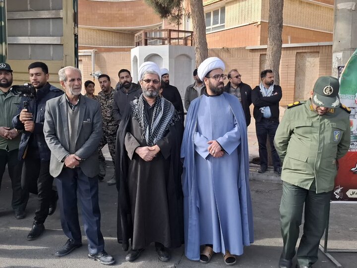 تصاویر/شكوه اقتدار در تجمع بزرگ بسیجیان شهرستان آران وبیدگل