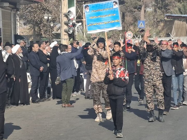 تصاویر/شكوه اقتدار در تجمع بزرگ بسیجیان شهرستان آران وبیدگل