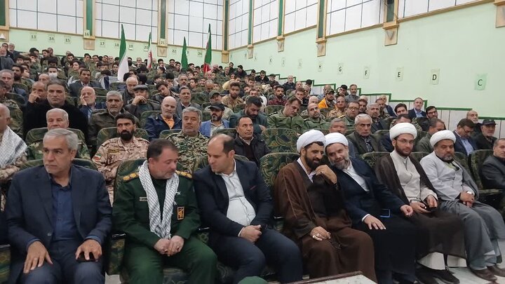 تصاویر/مراسم اجتماع بسیجیان شهرستان خمین  به مناسبت فرارسیدن سالروز تشکیل بسیج