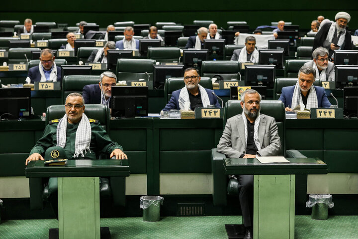 تصاویر آغاز به کار پایگاه مقاومت بسیج شهید مدرس ویژه نمایندگان