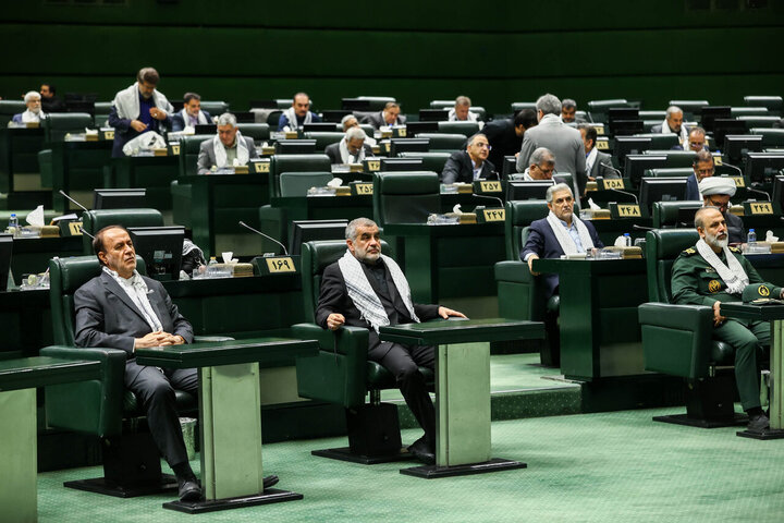 تصاویر آغاز به کار پایگاه مقاومت بسیج شهید مدرس ویژه نمایندگان