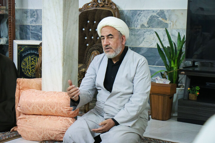 تصاویر/ دیدار جمعی از اهالی رسانه قم با خانواده شهید بسیجی مختارزاده