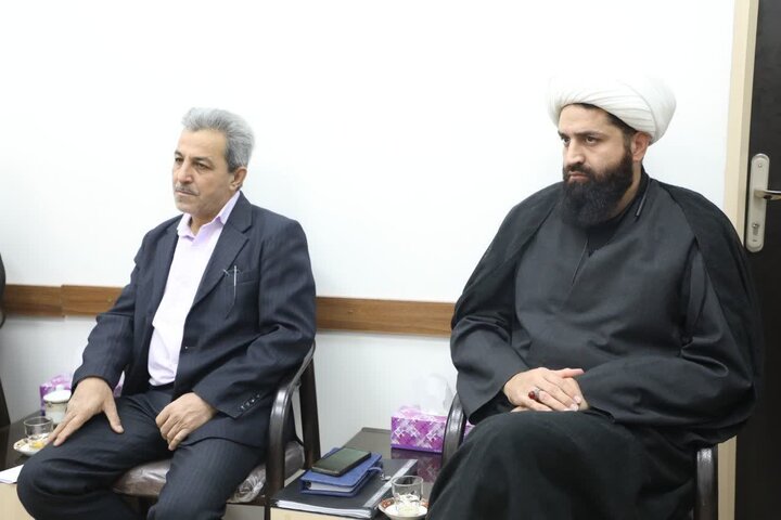 تصاویر/ جلسه قرارگاه راهبری و پشتیبانی مساجد شهرستان شاهرود با حضور نماینده ولی فقیه در استان سمنان