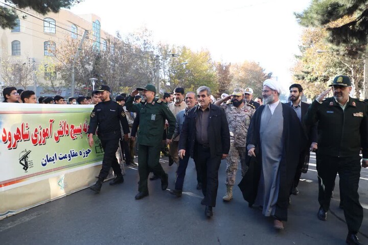 تصاویر/ نماینده ولی‌فقیه در استان سمنان در رزمایش بزرگ اقتدار بسیجیان در شاهرود