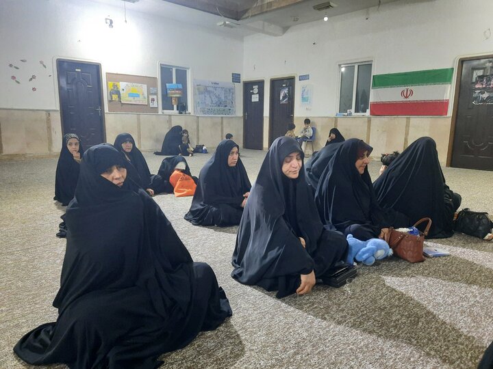 برگزاری مراسم شهادت حضرت زهرا (س) در مدرسه علمیه خواهران برازجان